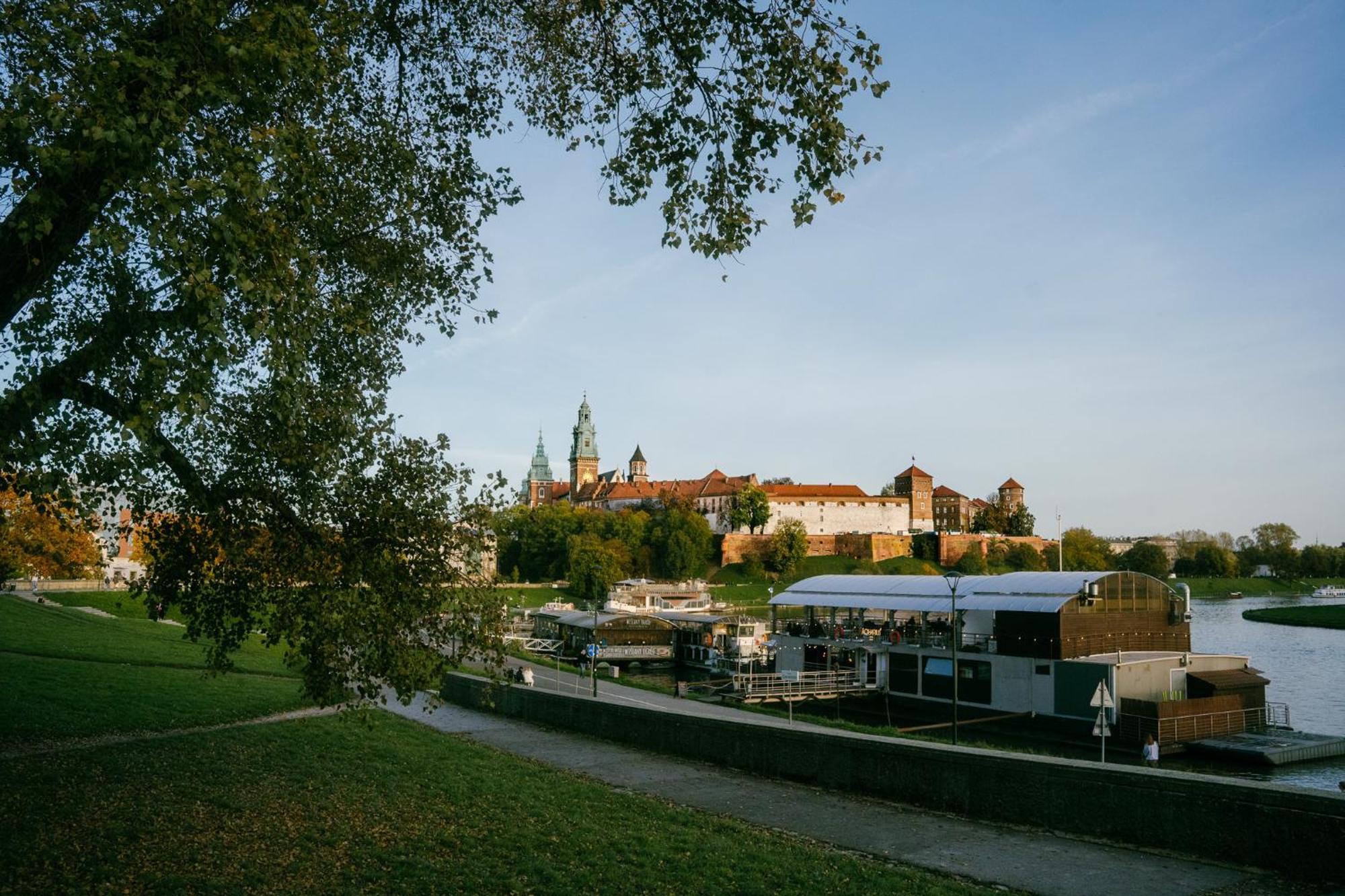 Old Town Zamkowa Vis A Vis Wawelu Apartment Krakow Ngoại thất bức ảnh